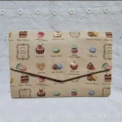 Item thumbnail for item 9e279990-9eef-46d2-b323-e896fa521e55