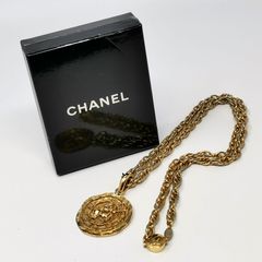 希少品】Karl Lagerfeld✨カールラガーフェルド ネックレス - メルカリ