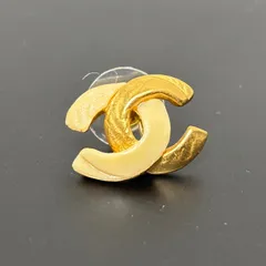 CHANEL シャネル ココマーク ピアス ゴールド 00T ヴィンテージ アクセサリー レディース 定番 人気　片耳のみ
