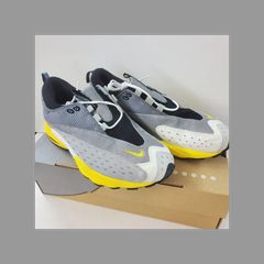 Item thumbnail for item b12c6d6d-2b3b-4f50-b25e-786695753139