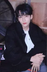 【中古】コレクションカード(男性) 28：SEVENTEEN/JEONGHAN(ジョンハン)/「2022 SVT 6TH FAN MEETING ＜SEVENTEEN in CARAT LAND＞」トレーディングカード