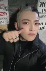 【中古】コレクションカード(男性) ATEEZ/ホンジュン(Hongjoong)/CD「THE WORLD EP.1 ： MOVEMENT」 (A Ver.)初回生産限定封入特典フォトカード