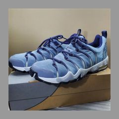 Item thumbnail for item e7c5a731-44e4-4038-aca4-d23957cc38d2