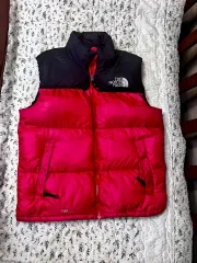 95 THE NORTH FACE ザノースフェイス ダウンベスト レッド