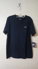 ナイキ 黒 半袖Tシャツ 新品 タグ o