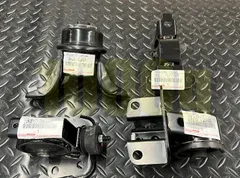 新品未使用 トヨタ 純正 MR-S MRS ZZW30 エンジンマウント MR-S ZZW30