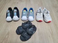 アディダス NIKE ユア キッズ スニーカー 4種 コレクション