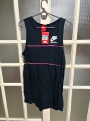 ナイキ トラックアンドフィールド 黒 ノースリーブ Tシャツ