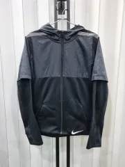 ナイキ ブラック フード ジップアップ ジャケット