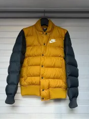 ナイキ ダウンフィル ブルゾン ダウン 新品 出品