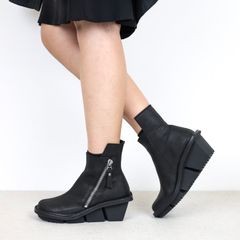 Item thumbnail for item 334e5413-c037-4cb4-b2c5-5fdf834d70ae