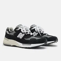 【期間限定価格】在庫残りわずか  新品未使用  New Balance(ニューパランス) U992BKスニーカ男女兼用992 Core