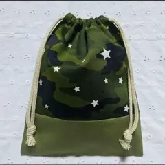 ハンドメイド、迷彩、星柄の給食袋、巾着袋、コップ入れ、緑