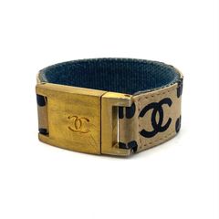 CHANEL ココマーク リストバンド 紺色 伸縮タイプ シャネル - メルカリ