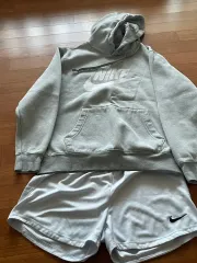 ナイキ ハーフパンツ WHO Tシャツ