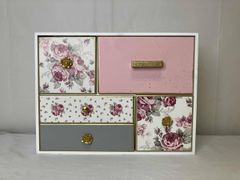 カルトナージュ☘️パッチワークみたいな大きめ多用棚 小物入れ14段 ハンドメイド カルトナージュ☘️パッチワークみたいな大きめ多用棚 小物入れ14段
