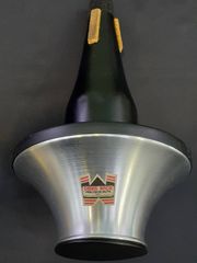 Item thumbnail for item 7a0d9d18-1b4d-429f-943b-856f43be96b8