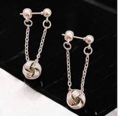 Item thumbnail for item 55621676-6f4b-4873-a1a9-17bf5282105d