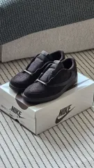 (285) ジョーダン 1 x トラヴィス スコット ロー ツアーベルベット ブラウン アンド ダークモカ