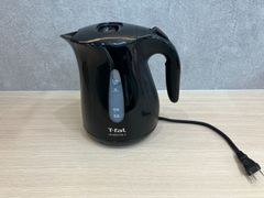 Item thumbnail for item de02356a-187e-4dbf-9db6-fed1b1783504