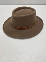 Item thumbnail for item c87040f1-4180-4150-9212-a17b5314ec20