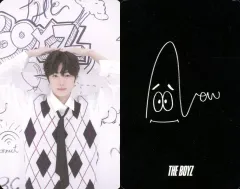 【中古】コレクションカード(男性) The Boyz/NEW(ニュー)/裏面印刷サイン入り・背景白・「Boyz」/CD「The First」(Live Ver.)封入特典フォトカード