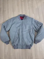 エア ジョーダン MA-1 リバーシブル ブルゾン ジャケット