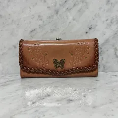 ANNA SUI アナスイ 本革 レザー 長財布 がま口財布 カービング 蝶々 スタッズ 花柄