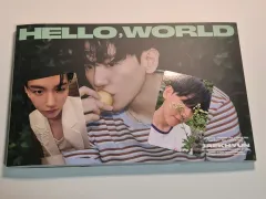 開封 ベクヒョン(BAEKHYUN) HELLO WORLD アルバム + トレカ 2枚