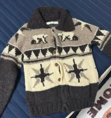 クマ ドール 日本 カウチン