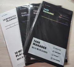 motemote 31日スタディープランナー 新品 テンミニットプランナー タスクマネージャー