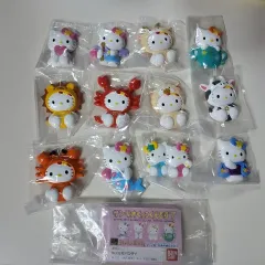 ハローキティサンタ ぬいぐるみオーナメント10個2001年耳に花激レア ハローキティサンタ ぬいぐるみオーナメント10個2001年耳に花激レア