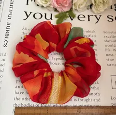 新春セール☆ハンドメイドシュシュ☆赤オレンジ花柄