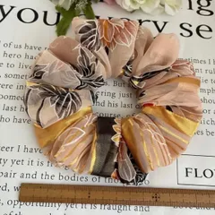 新春セール☆ハンドメイドシュシュ☆クリームベージュ花柄