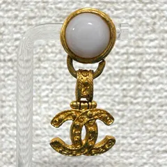 CHANEL シャネル ココマーク スイング　イヤリング  94A 刻印　片耳　ゴールド ヴィンテージ 揺れ ロゴ アクセサリー レディース
