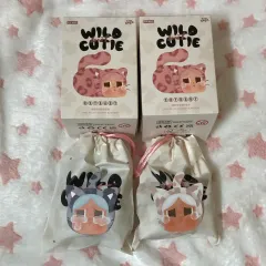 POP MART (ポップマート) 正規品 クライベイビー ヒョウ猫 ぬいぐるみ キーホルダー - デニム猫 バニラ猫