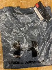 L アンダーアーマー 機能性 長袖Tシャツ 新品