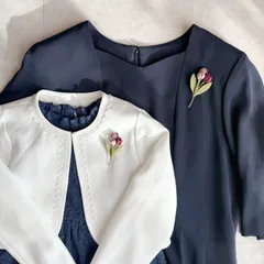 親子でお揃い チューリップの花束｜布花ブローチ　卒園・卒業／入園・入学式に　小ぶりでナチュラルなコサージュ　シンプル　北欧　ナチュラル