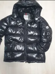 2025年最新】モンクレール正規品の人気アイテム - メルカリ