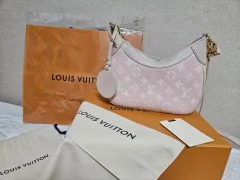 ルイヴィトン バガテル ローズベージュ