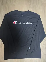 Champion ブラック 長袖Tシャツ