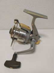 ダイワ ミリオネアCV-Z 200F 右巻き(02) - メルカリ