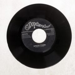 Item thumbnail for item c67bf21c-1078-4f41-b108-f1faa368ef64