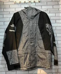 THE NORTH FACE ノースフェイス マウンテンパーカー SUPREME シュプリーム NP121031 Studded Mountain Light Sサイズ アウトドア