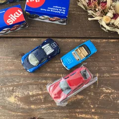ボーネルンド siku（ジク）ミニカー 3台(新品×１中古×2)セット 外箱付き