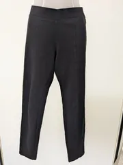 ユニクロ ウルトラストレッチレギンスパンツ ブラック Mサイズ