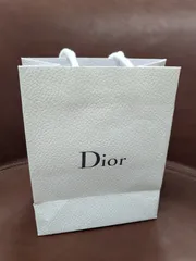 Dior ディオール ショッパー 紙袋（縦19cm×横15cm×マチ8cm）