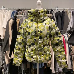 ＠　MONCLER モンクレール　総柄　ダウン　DOWN　jacket　ジャケット　outer　アウター　長袖