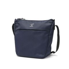 Item thumbnail for item f716efea-00fb-4f81-980d-e4ca9a59eb07