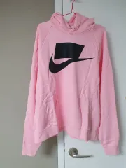 ナイキ 冬用 フードTシャツ 出品